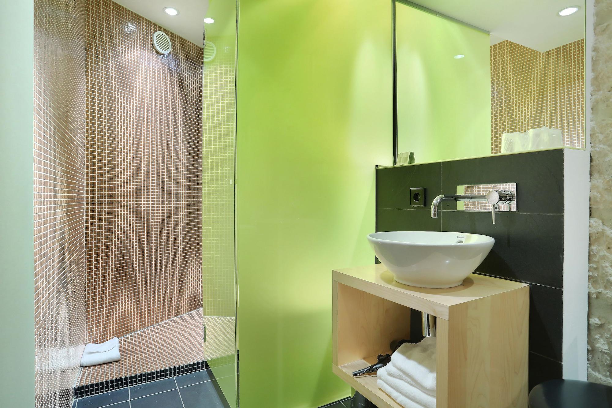 Hotel De Notre-dame 3*