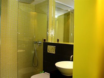 Hotel De Notre-dame 3*